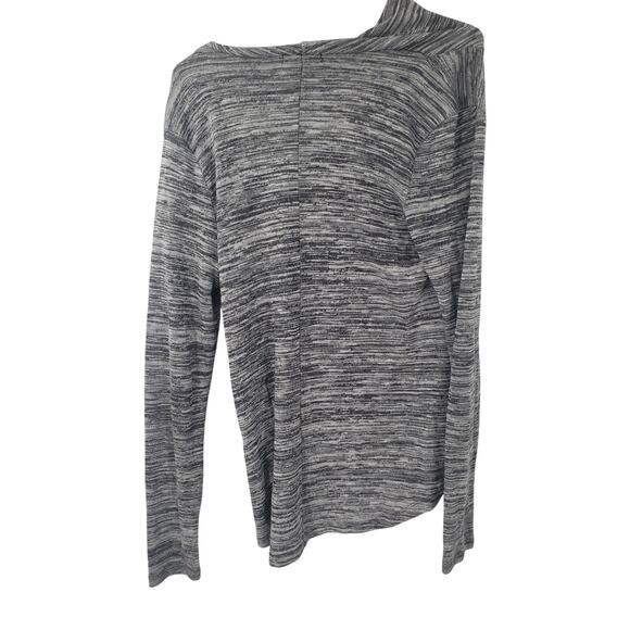 MAURICES Gray Zip Detail Long Sleeve Top Womens Size Large L - Picture 2 of 4